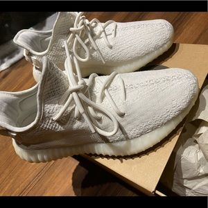 Yeezy Boost - 350 V2 - Sz. 9